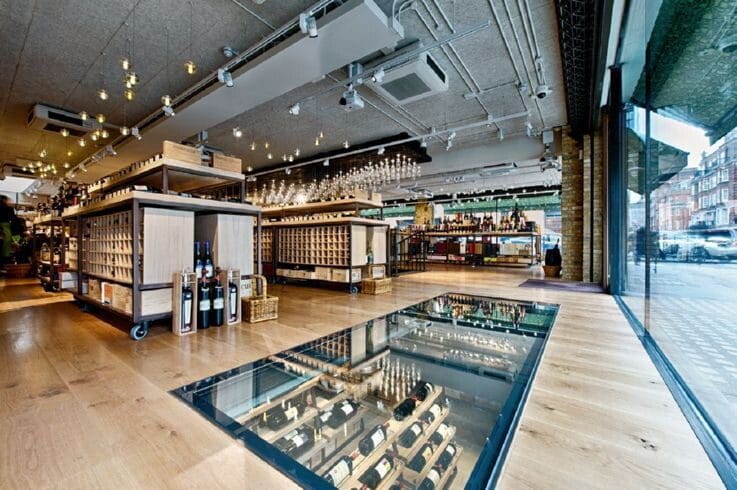 Customer Experience - Luxury Brand Store
